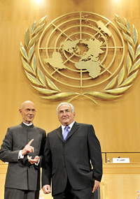 Mr. Pascal Lamy (left) and Mr. Dominique Strauss-Kahn (right)