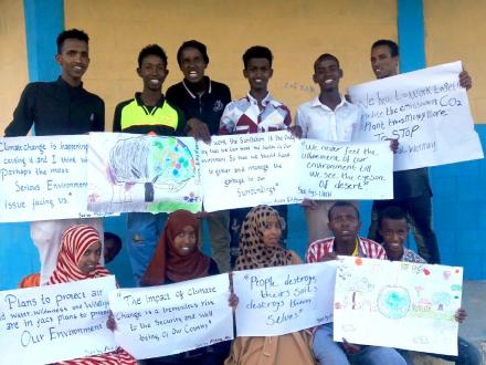Students in Sheder Refugee camp research climate change and prepare for the Youth Climate Dialogue 