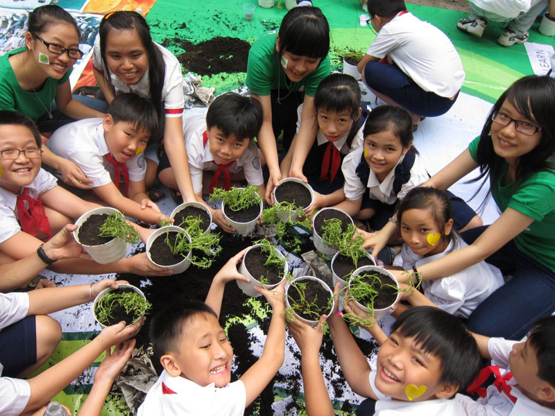 Vietnamese children and youth engage in green lifestyles ©UNESCO/GFOC, Vietnam