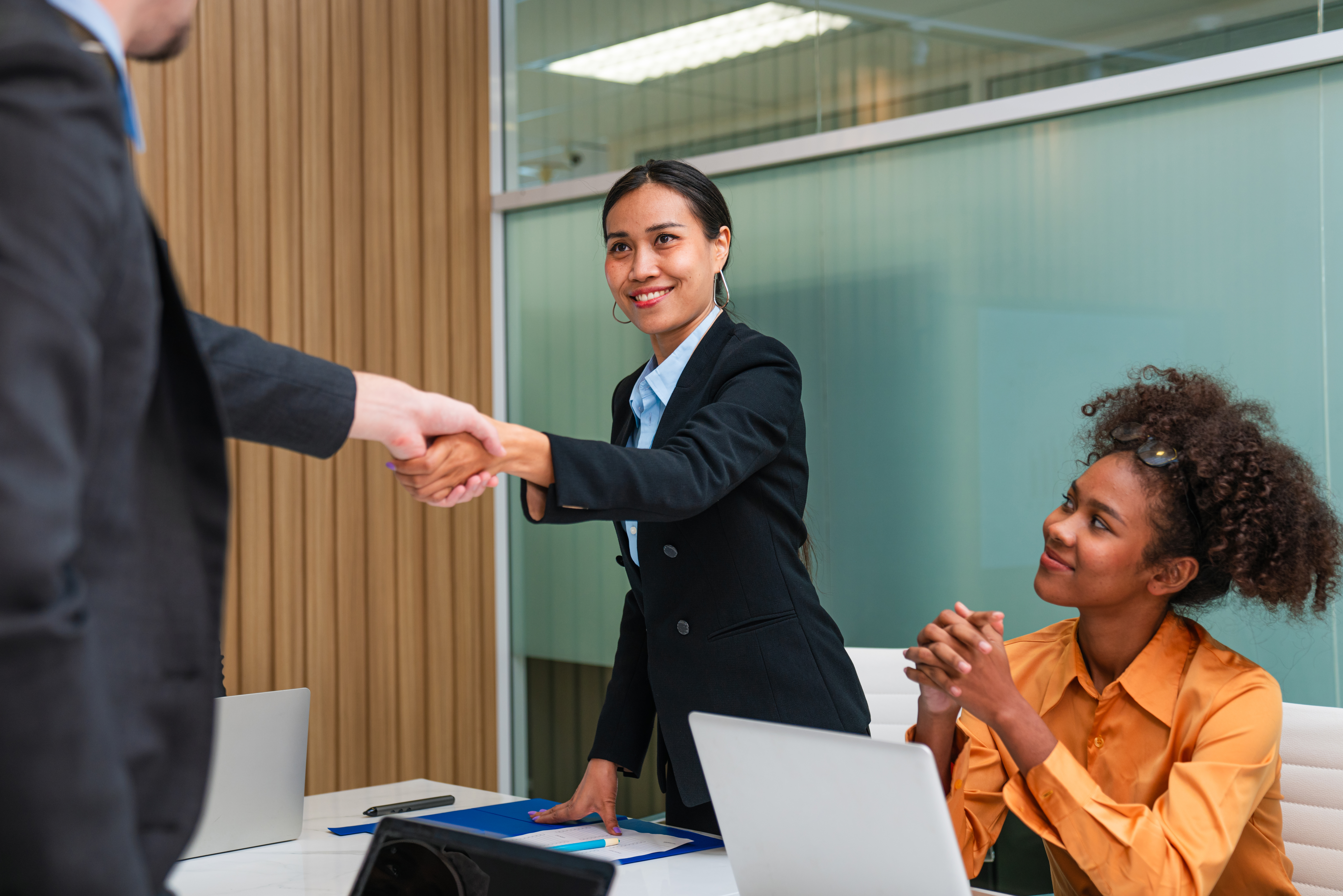Jobs/Traineeships