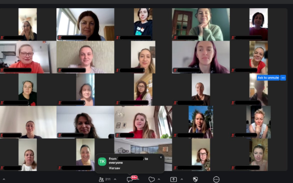 This is a group picture taken at the Opening Ceremony of the Digital upskilling and reskilling programme for Ukrainian women refugees and IDPs