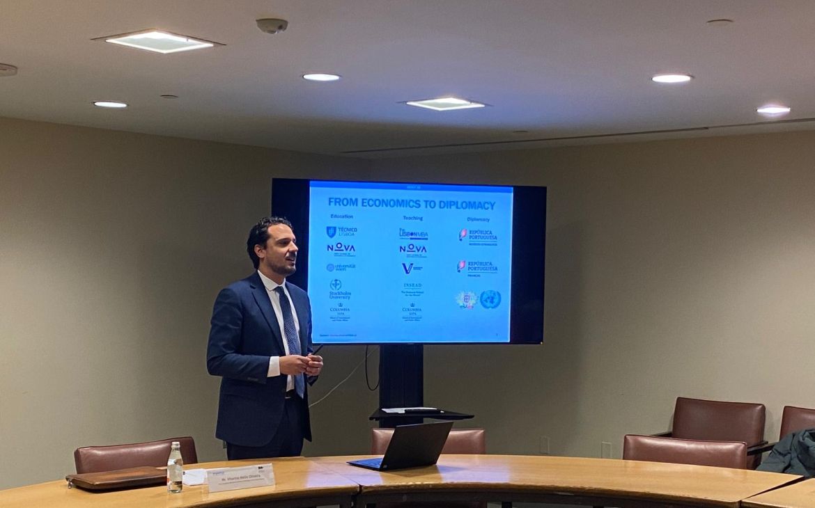 Negotiation and Multilateral Diplomacy