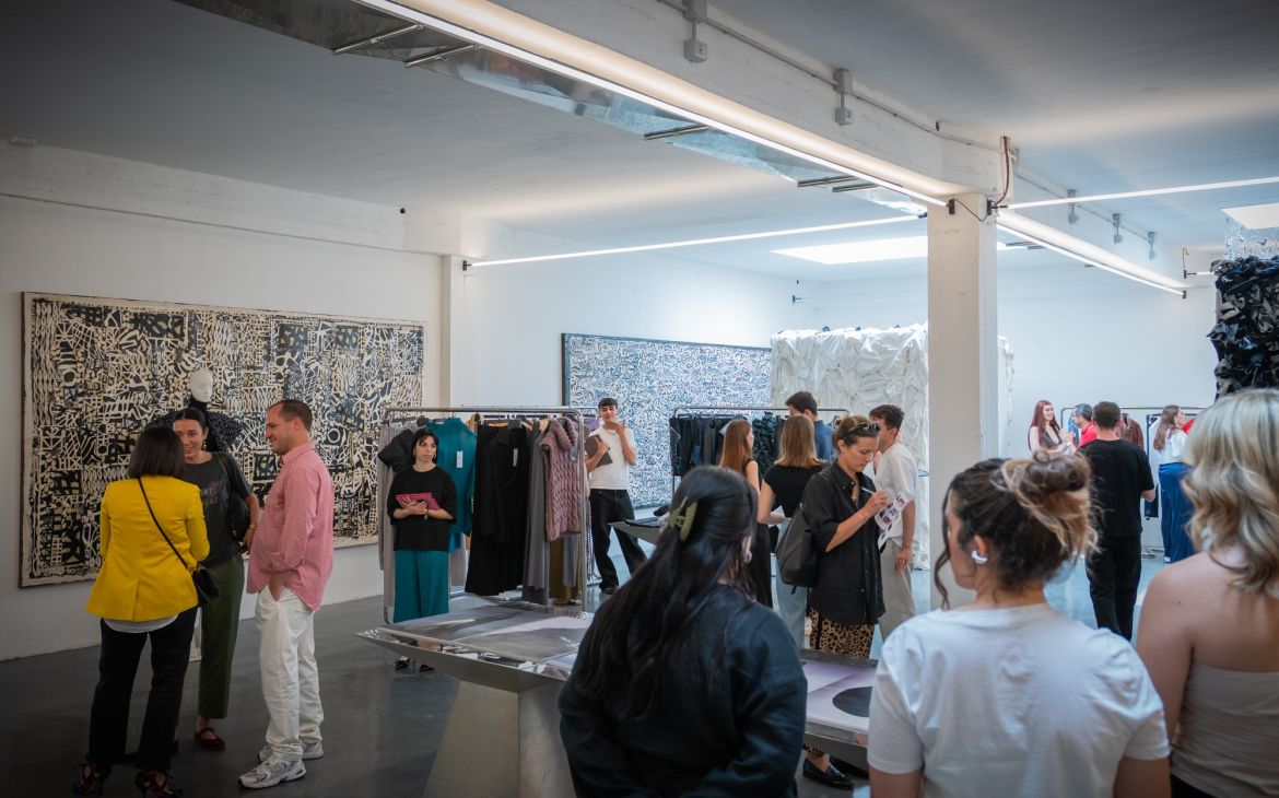 Weaving the Fabrics of Diplomacy