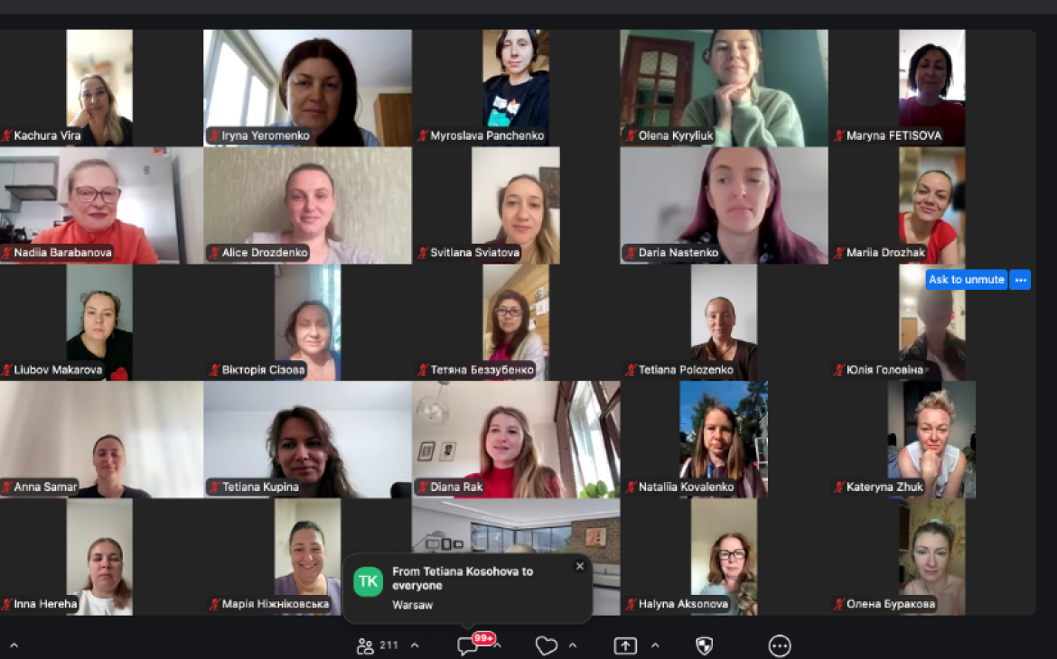 This is a group picture taken at the Opening Ceremony of the Digital upskilling and reskilling programme for Ukrainian women refugees and IDPs