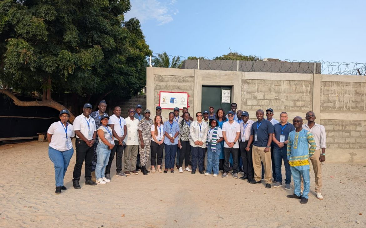 Group photo with all of the participants