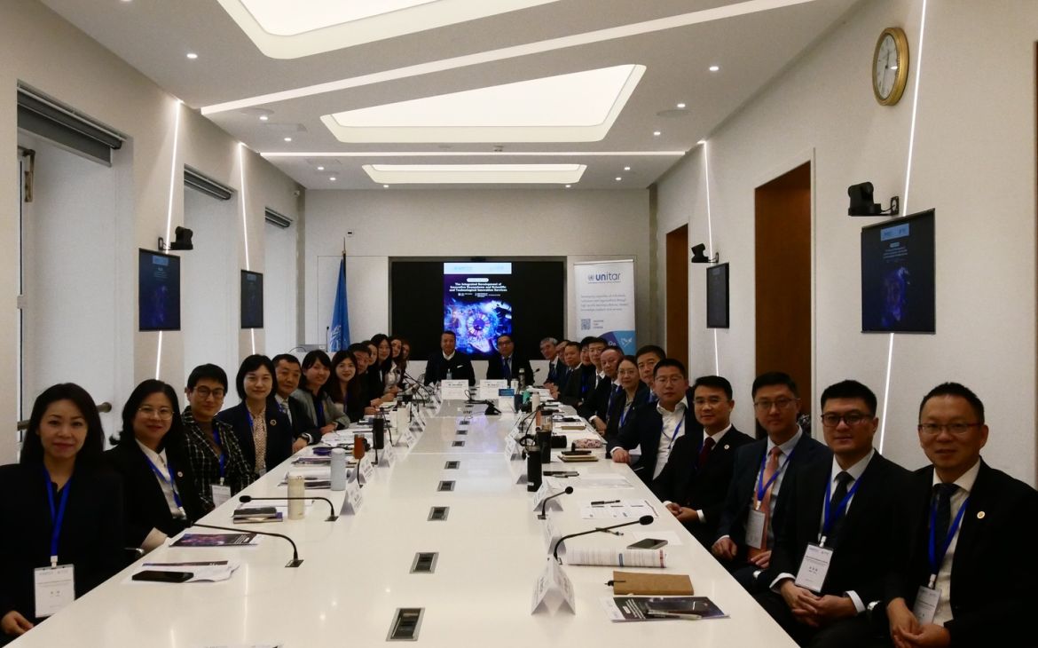 Participants and officials of the UNITAR-CIFAL Shanghai Training Programme on Science, Technology, and Sustainable Development.