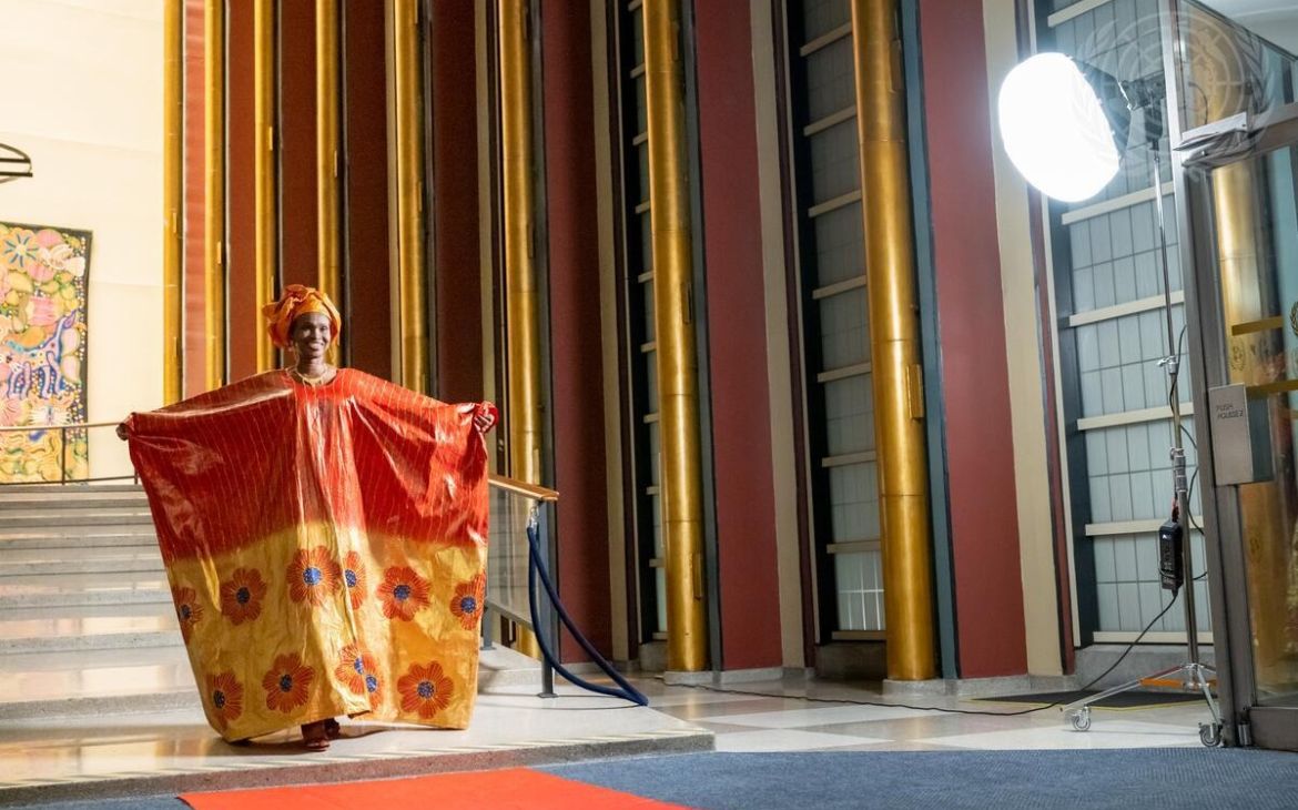 Weaving the Fabrics of Diplomacy