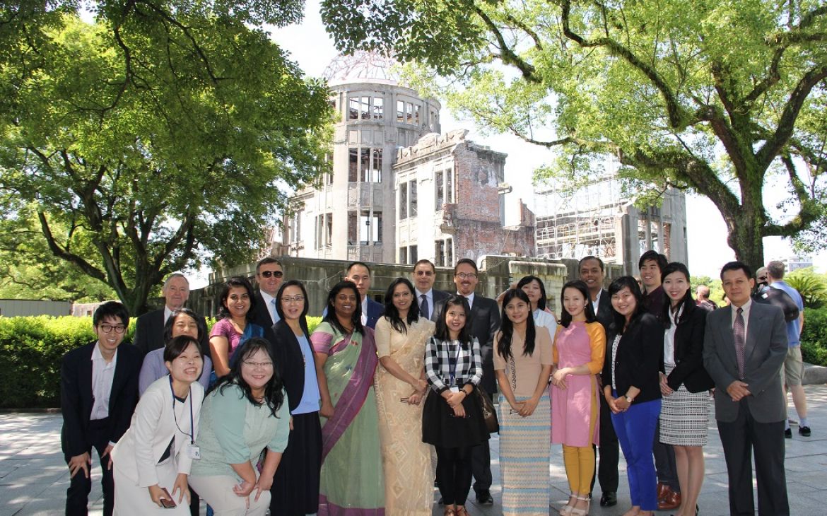 Participants at the UNITAR Hiroshima Nuclear Disarmament and Non-Proliferation 2016 Workshop
