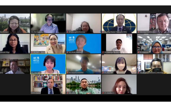 Screenshot of the Zoom meeting among the experts, UNITAR staff and participants of 2022 UNITAR Nuclear Disarmament and Non-Proliferation Training Programme.
