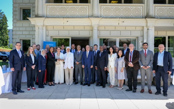 Group Photo: Doha World Negotiation Day Award Ceremony