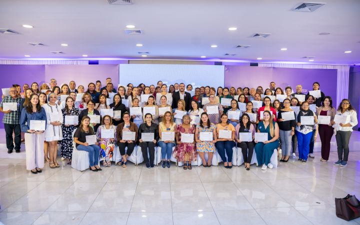 El Salvador ToT Group Photo with Certificates