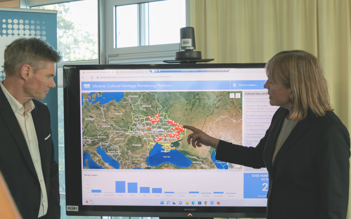 Figure 1. Einar Bjørgo, former Director (2018-2024) of the United Nations Satellite Centre (left), and Krista Pikkat, Director of the UNESCO Culture and Emergencies Entity (right), at a joint press conference in Geneva, Switzerland, 26 October 2022 (photo credit: United Nations Satellite Centre).