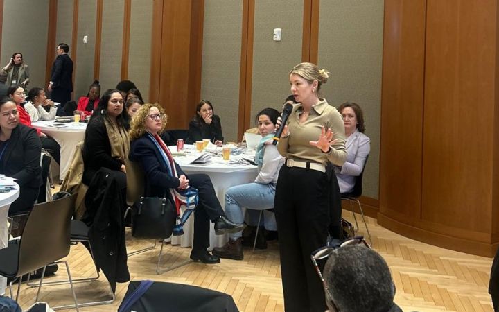 Briony Daley Whitworth lead the fellows through a hands-on Scenario Exercise for the WiC Fellows