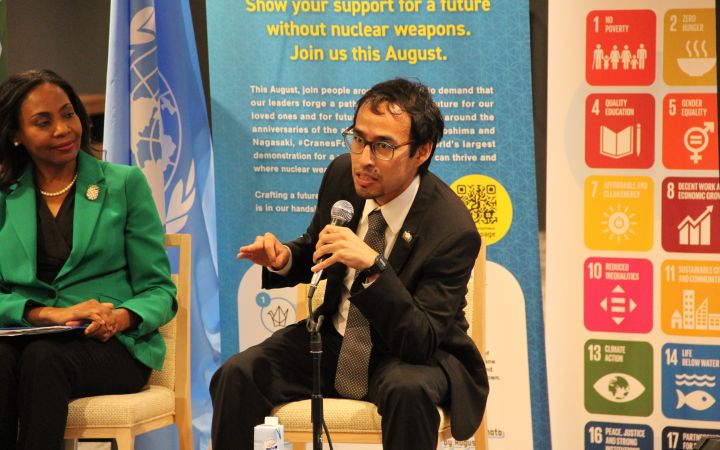 Franco Escobar sharing his opinion in the panel discussion “Dialogue with World Leaders and Future Makers Towards a World without Nuclear Weapons” 