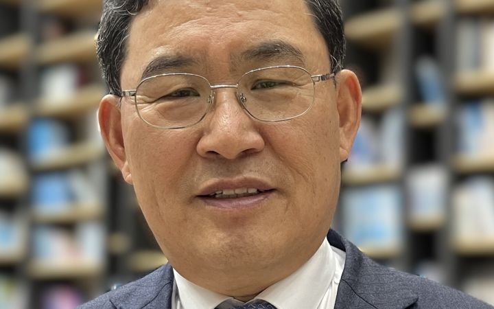 Ambassador Sung Chul SHIN