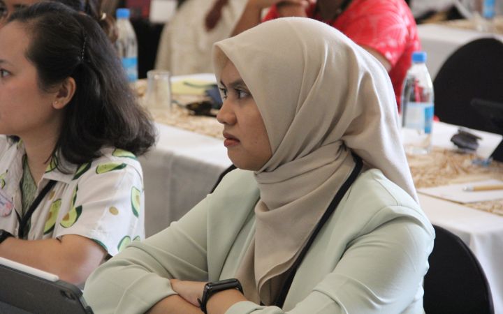 UNITAR alumna Fega Ayu Pangestika