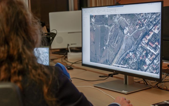 UN Satellite Centre analyst