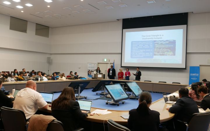 Photo of the group presentation session