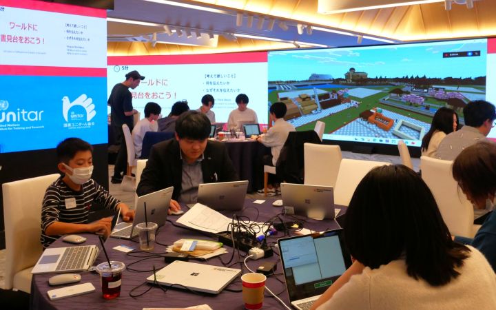 Minecraft workshop facilitated by Mr. Takashi Doi, Representative Director of the Digital Monozukuri Council