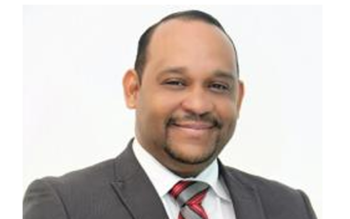 Mr. Rafael Santos 