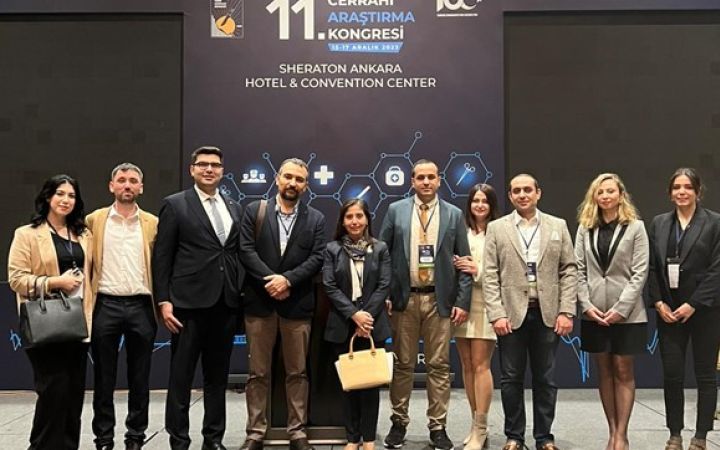 Project team from Zonguldak Bulent Ecevit University, led by Dr. Çakmak (centre), at the Turkish Surgical Investigation Congress, Ankara, Türkiye, December 2023.