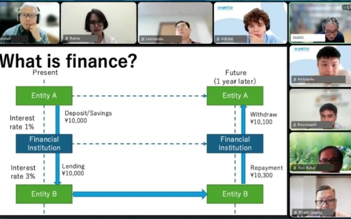 Screenshot of the webinar slide and faces of approximately 10 participants around the slide