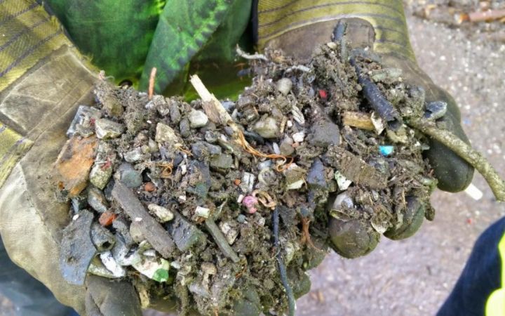 Critical elements contained in several waste streams