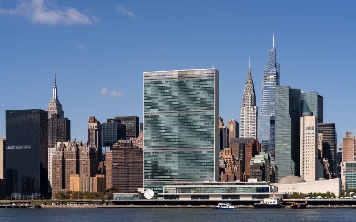 UN