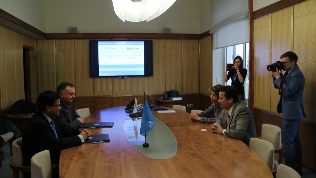 Representatives from ICDO and UNITAR during the signing ceremony at the Palais des Nations in Geneva